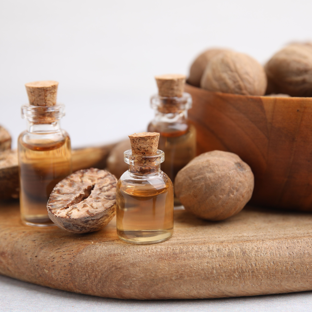 Nutmeg Oil and Mace Oil